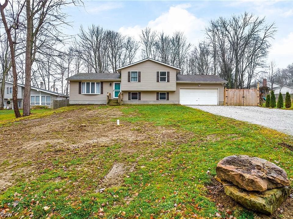 1st image of 4180 Laurie Ln