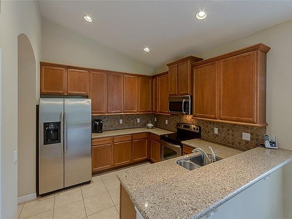 2nd image of 3245 Lake Jean Dr