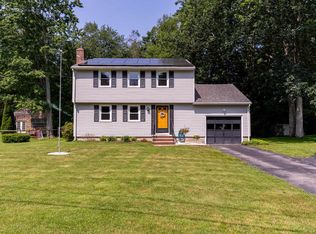 5 Apache St, Dover, NH 03820