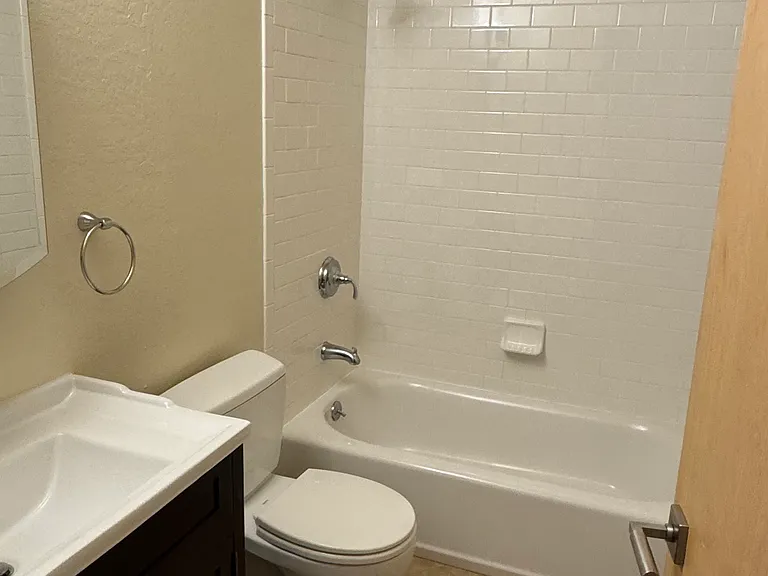 821 Diamond St #2 — Photo 9