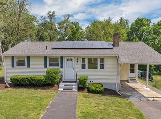 21 Gile St, Haverhill, MA 01830