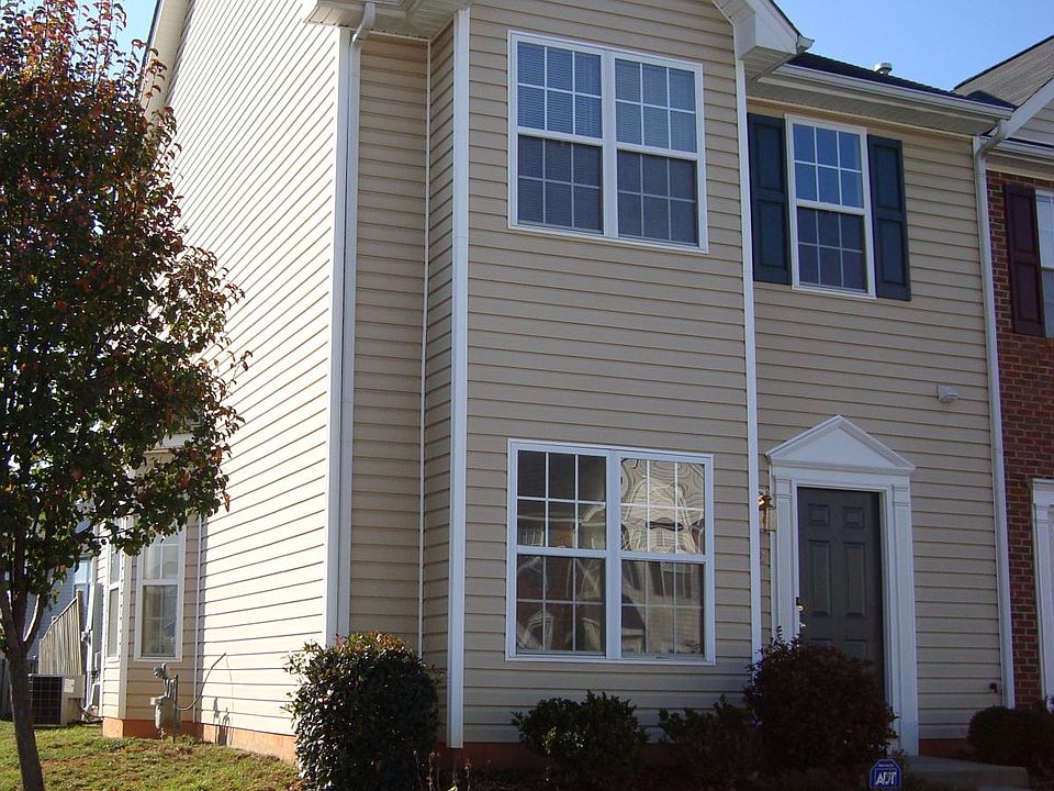 1st image of 122 Heritage Creek Way