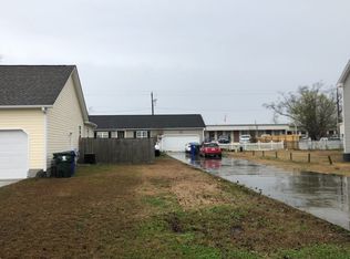 806 Mann St, Newport, NC 28570