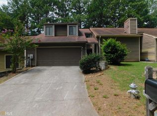 1499 Dillard Rd, Stone Mountain, GA 30088