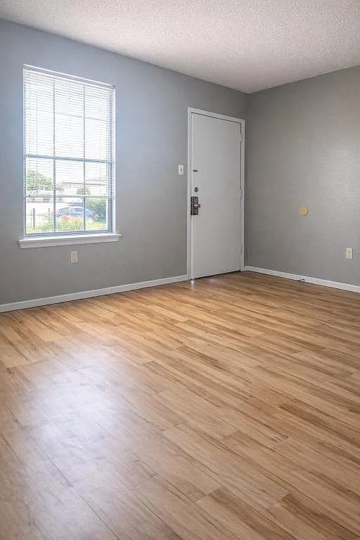 1413 Jim Taylor — Photo 2