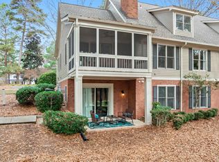 1031 Marina Cove Ln #B, Greensboro, GA 30642