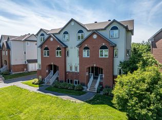 292 London Ter, Ottawa, ON K1K 2W2