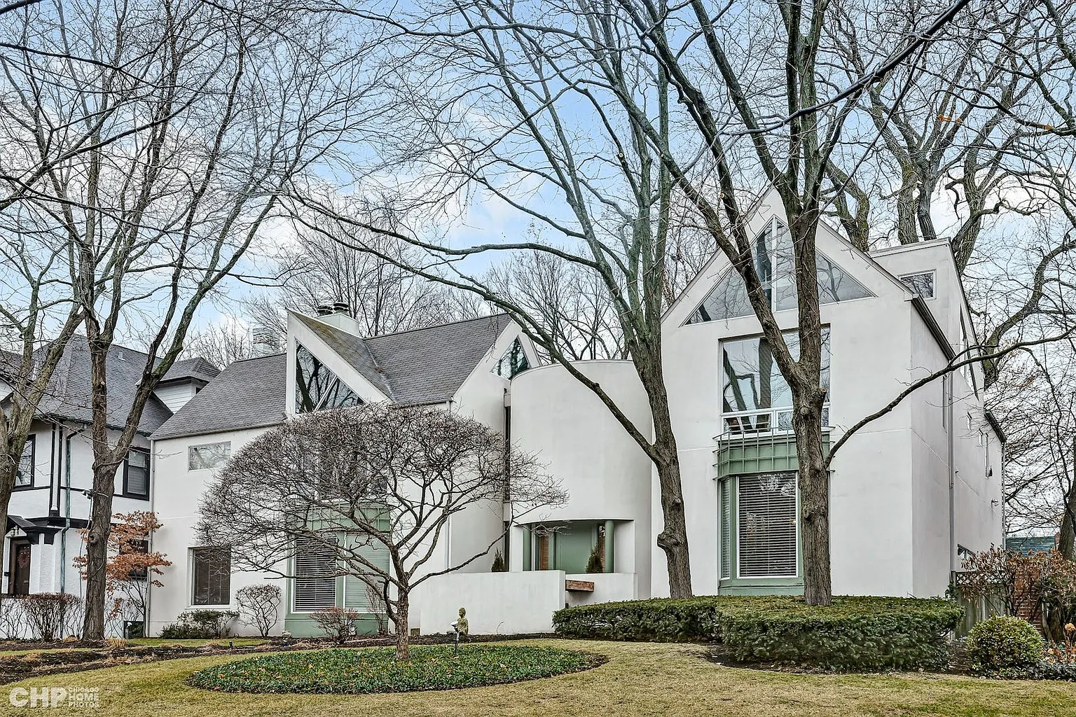 1124 Sheridan Rd photo 1