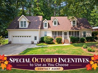 101 Oakwood Dr, Wake Forest, NC 27587