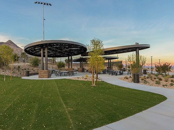 Less than 5 minutes to Grand Park
