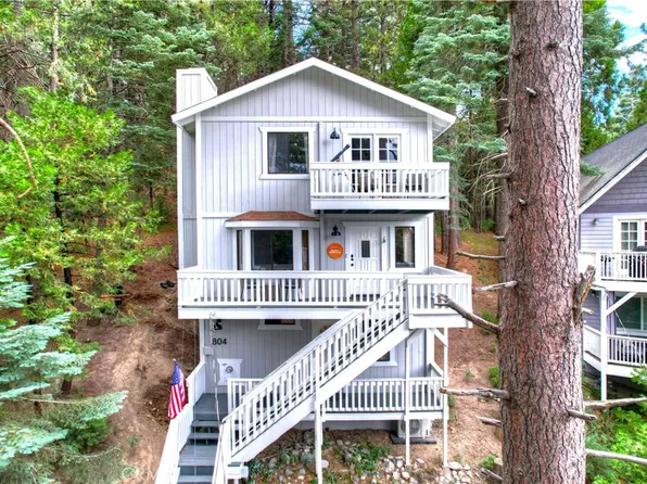 804 Sierra Vista Dr, Twin Peaks, CA 92391