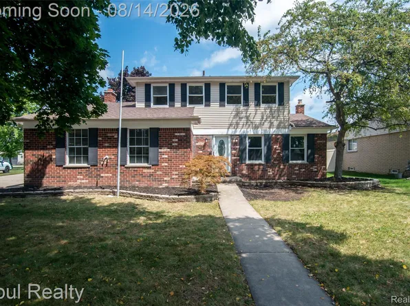 22162 Provincial St, Woodhaven, MI 48183