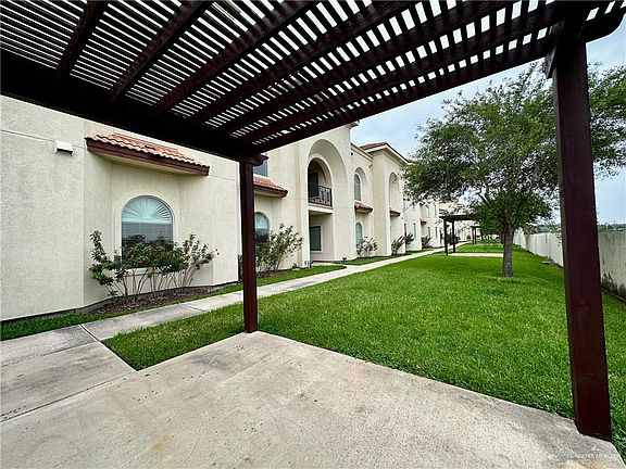 3rd image of 1412 Keeton Ave APT 10