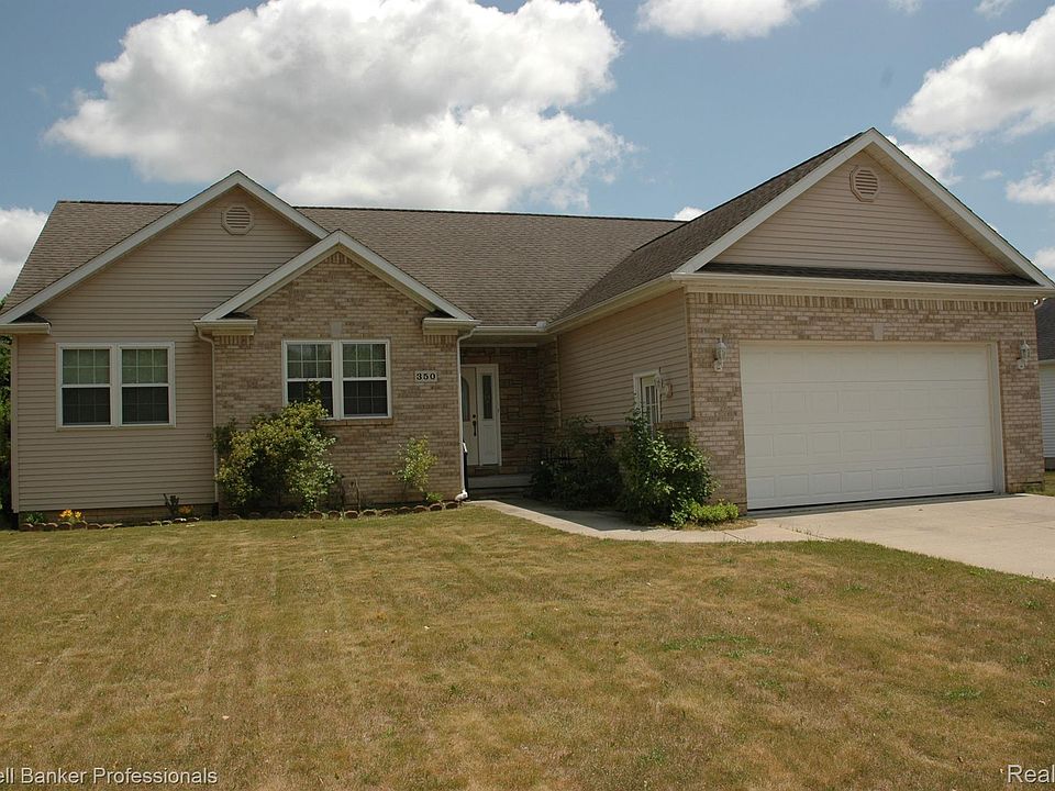 1st image of 350 Wildflower Ln