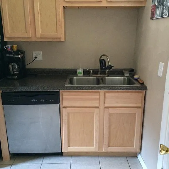 814 Grant St — Photo 4