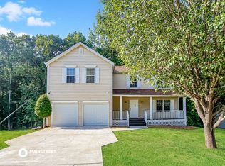 165 Crestbend Ln, Powder Springs, GA 30127