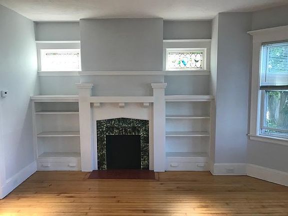 5th image of 174 Whitwell St #1