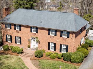 1208 Lancaster Pl, High Point, NC 27262