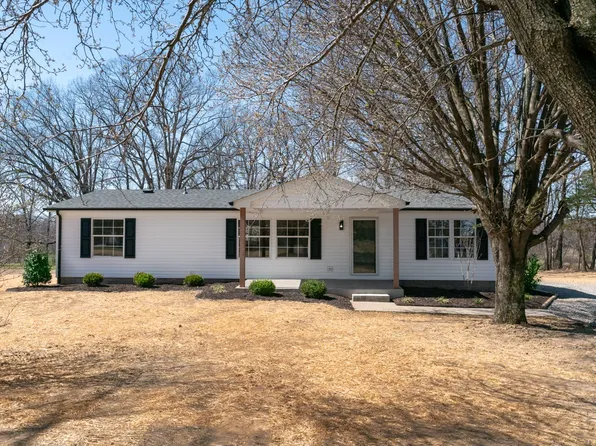 4214 Oregon Rd, Springfield, TN 37172