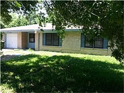 Lots of shade to protect you from Houston's hot summer sun.