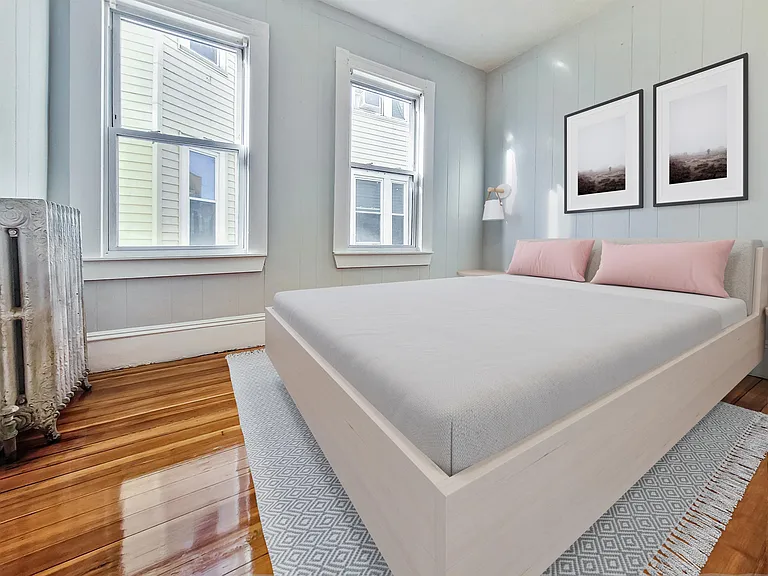 110 Howland St #2 — Photo 7