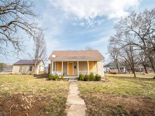 687 Salem Ave, Rolla, MO 65401