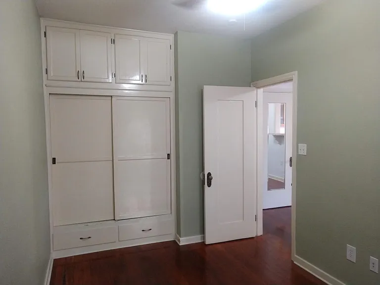 2401 E St #F — Photo 4