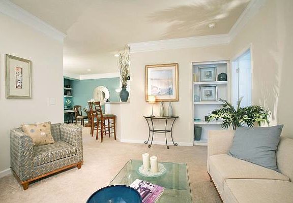 4th image of 124 Claire Ln APT 303