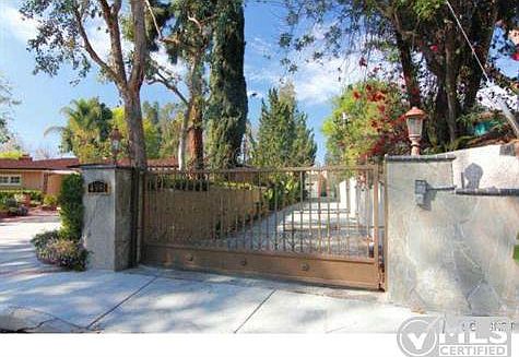 1st image of 4991 Natoma Ave