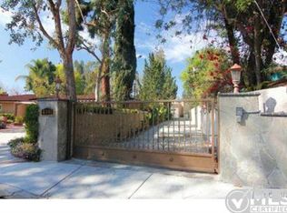 4991 Natoma Ave, Woodland Hills, CA 91364