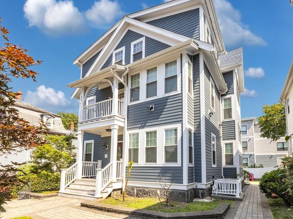 13 Pierce St #2