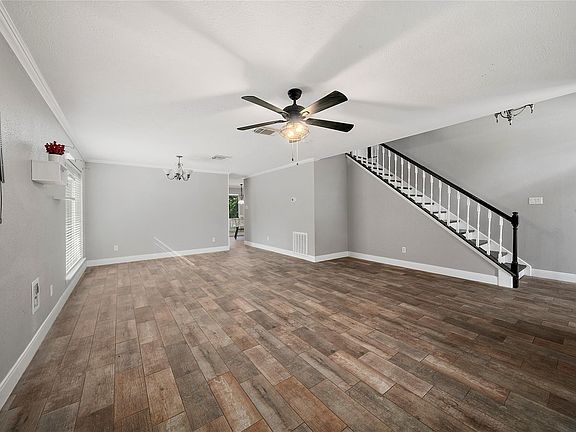 5th image of 1801 Palo Duro St