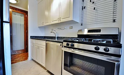 Rented by Plaza Real Estate Group