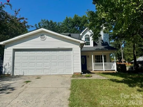 7736 Prindle Lake Dr, Charlotte, NC 28227