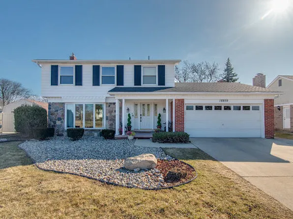 18859 Valleyview St, Riverview, MI 48193