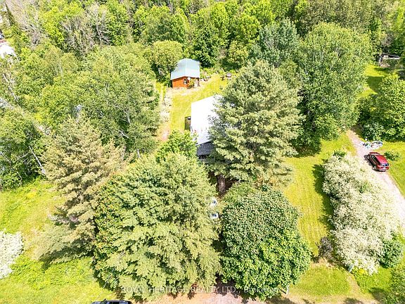 4th image of 34 Gordon Point Rd