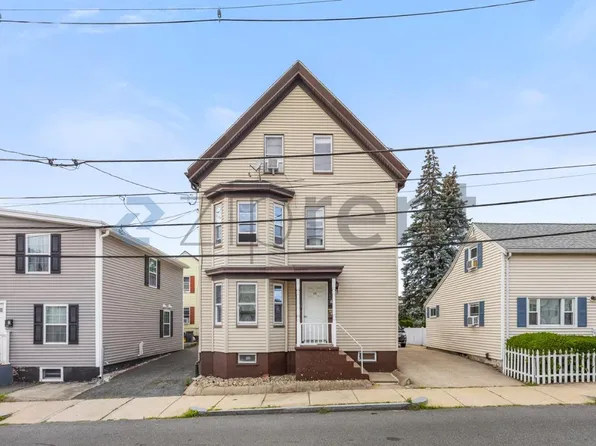 24 Tracey St, Peabody, MA