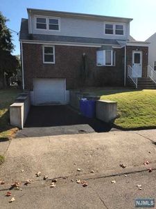120 Lincoln Ave, Saddle Brook, NJ, 07663