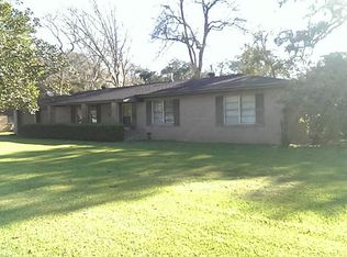 904 Avenue C, Sweeny, TX 77480