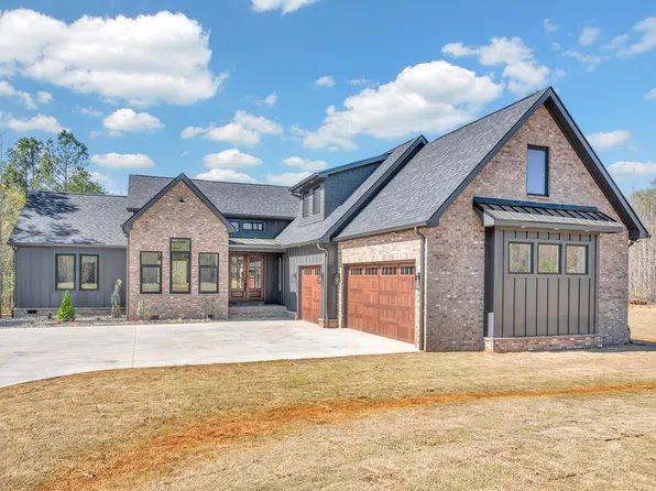 Courtyard Plan, McKinney Orchards