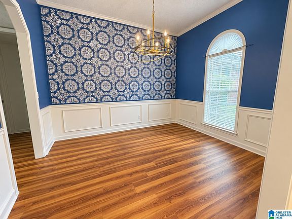 5th image of 1345 Moss Rose Ln
