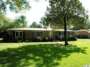 729 Wingrave Dr, Charlotte, NC 28270