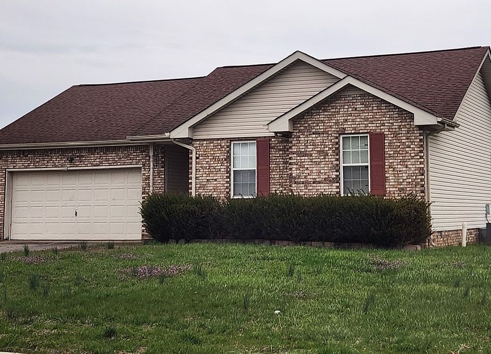 2nd image of 2409 Lion Dr