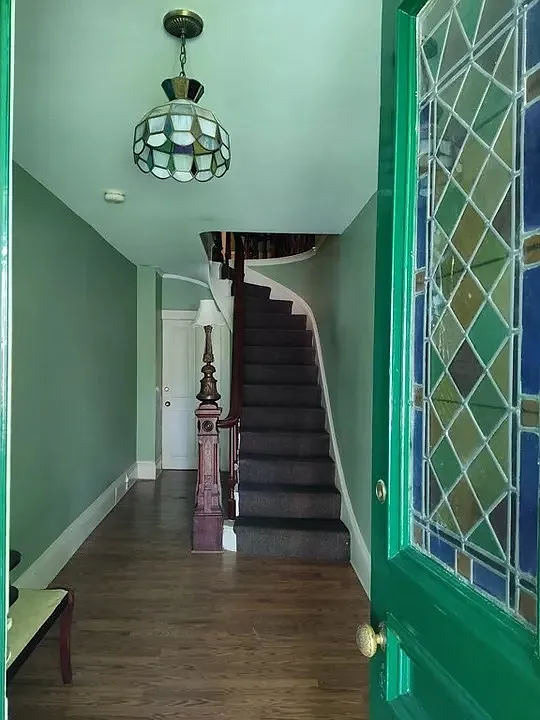 411 Broadway #2