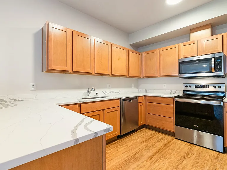Cedar Grove Apartments — Photo 41