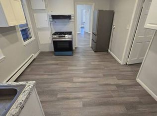 46 Hawkins St FLOOR 2, Newark, NJ 07105