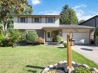 210 Chalet Cres, London, ON N6K 3C6
