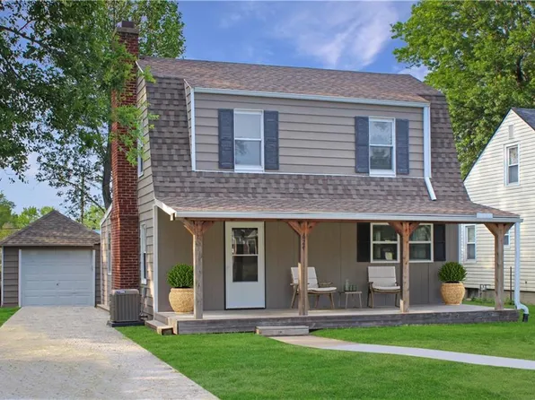 624 W 29th St, Higginsville, MO 64037
