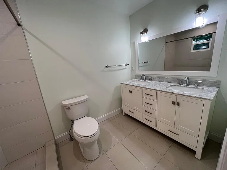 4105 W Azeele St — Photo 12