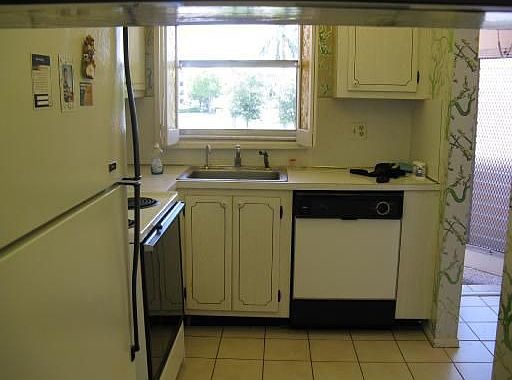 3rd image of 7891 N Sunrise Lakes Dr APT 211